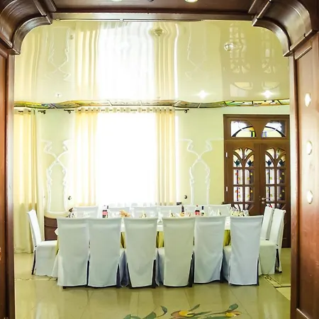 Готель Софія Bed & Breakfast